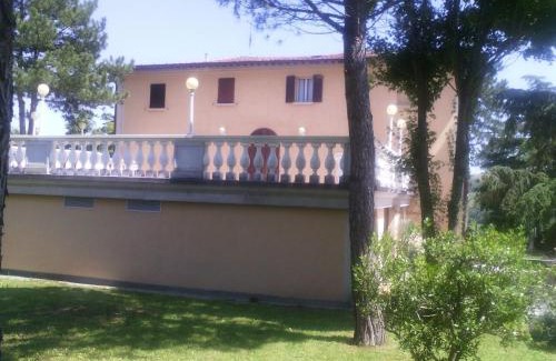 Imola House | Villa Montrona RR