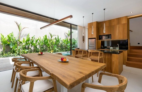 Sanur Villa | Villa MoonGlow – A Tranquil Hideaway in the Heart of Sanur