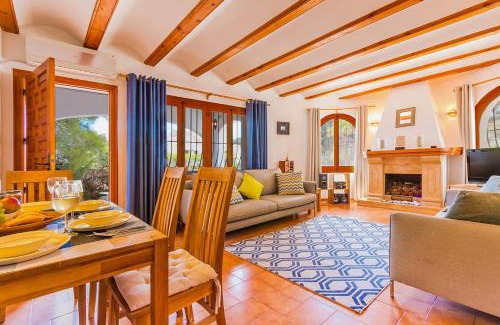 Costa Nova Villa | Villa Moreno with Large Private Pool