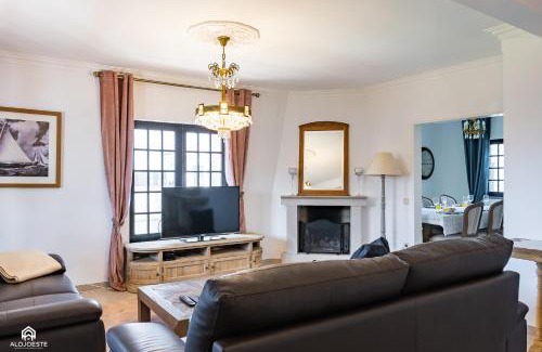 Torres Vedras House | Villa Mosca - 4 Bedrooms & BBQ, Santa Cruz