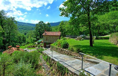 Pieve di Chio Villa | Villa Mulino by PosarelliVillas