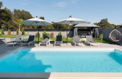 Zaton Villa | Villa N Drage