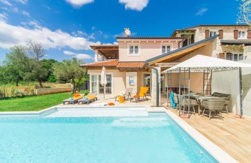 Sveti Lovrec Villa | Villa Nar