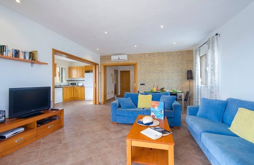 Los Delfines Villa | Villa Natasha by Villa Plus