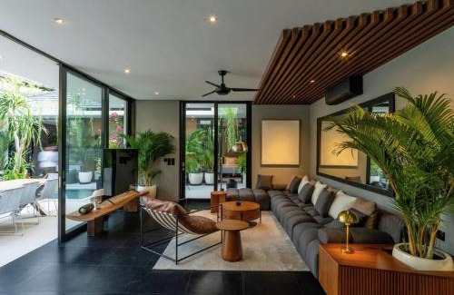 Umalas Villa | Villa Naura Umalas