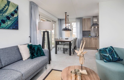 Nieuwvliet Villa | Villa near Dutch Beach with Sauna