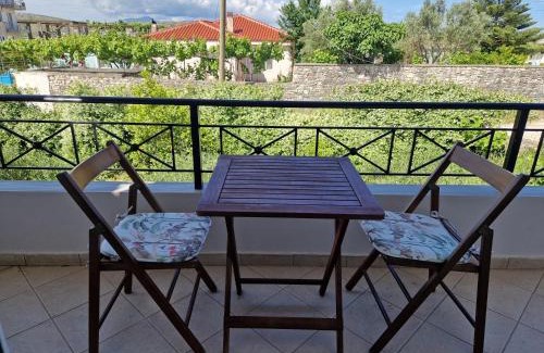 Aliko Apartment | Villa Nefeli