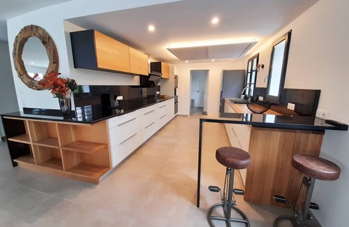 Sare Villa | Villa Neuve 5 au Pied du Bourg, Toutes Activités Mer/sport/tourisme à Proximité