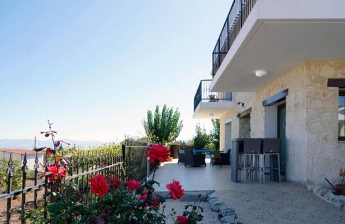 Droushia Villa | VILLA NIKOLINA