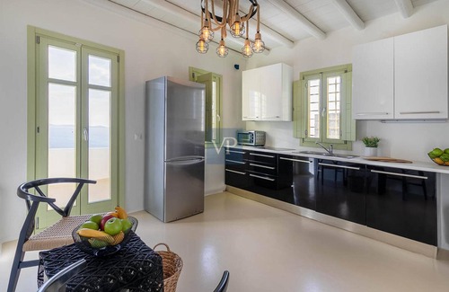 Houlakia Villa | Villa Nirvana- Calm, Relaxing and no Wind!