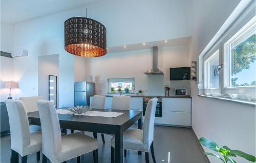Pinezici House | Villa Noemi