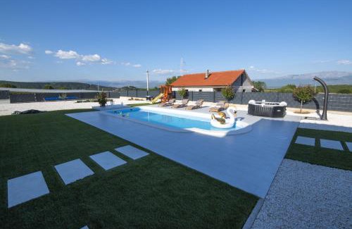 Sinj Villa | Villa Noemi