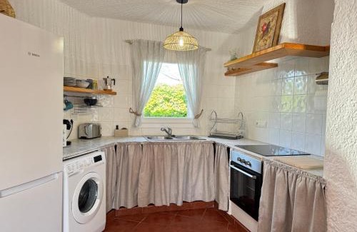 Cala Blanca Apartment | Villa Noni monsines