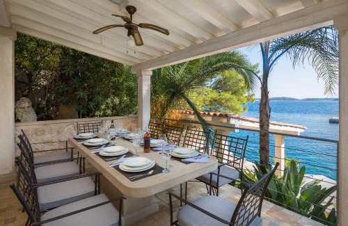 Hvar Villa | Villa Oceanus