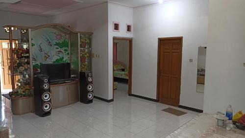 Ngaglik House | Villa Ohana Batu
