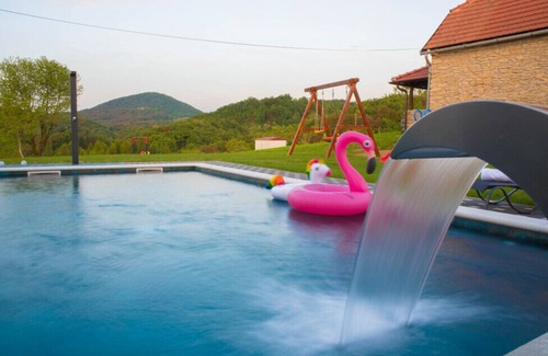 Ljubescica Villa | Villa Old Hills by Villas Guide
