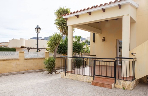 La Parata Villa | Villa Olivia 3 bedroom villa with private pool, 10 minutes drive to the beach