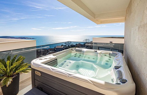 Vitici Villa | Villa Olivia with Private Pool