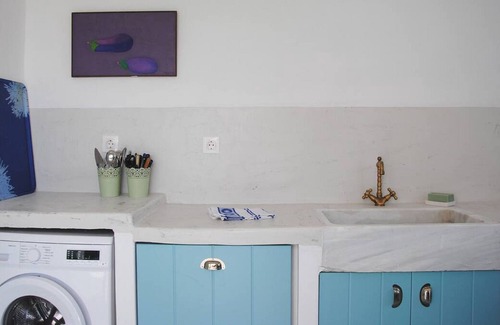 Leros House | Villa Omega Guest House in Kokkali, Leros
