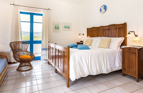 Sant'Elmo Villa | Villa on the sea of southern Sardinia in a private park, 8 beds