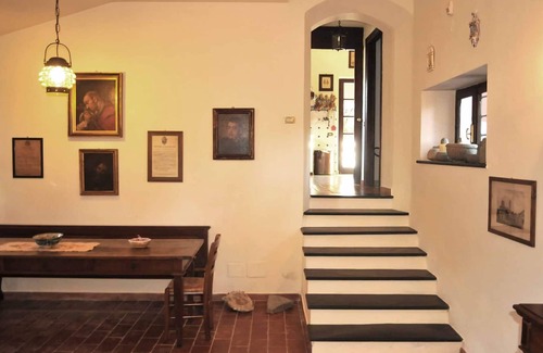 Sarzana Villa | VILLA ORTENSIA 7 PAX with Pool BBQ WiFi Near to 5 Terre