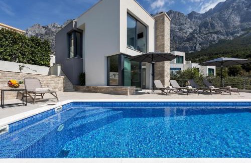 Veliko Brdo House | Villa Oscar