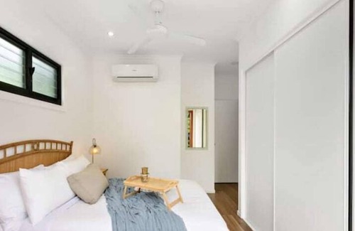 Machans Beach House | Villa Oshea - Balinese Beachfront Escape with Pool