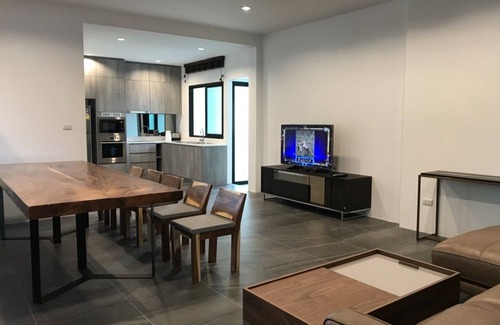 Na Chom Thian House | Villa Ozone Pattaya Baan 42