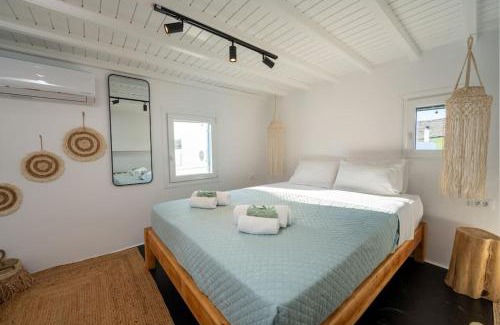 Ftelia Villa | Villa Palm- SeaView-Hot Tub-200m from Ftelia beach
