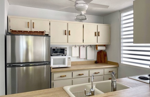 Vilomar Apartment | Villa Palmar 3 bedrooms in beautiful Playa Azul just a jump away to the beach!