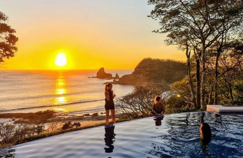 San Juan del Sur Villa | VILLA PALMERA - BREATHTAKING SUNSETS