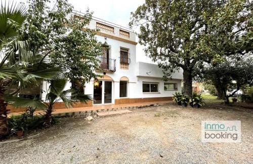 Reus House | Villa Palmeras costa dorada, climatizada ,bk y piscina privada
