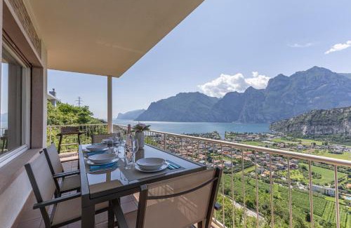 Nago-Torbole Villa | Villa Panorama with private pool - Happy Rentals