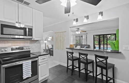 Hunt Club House | VILLA PARADISO (DIGSIFY) | PRIVATE HEATED POOL | BEACHES | PGA | WATERPARK | ROGER DEAN