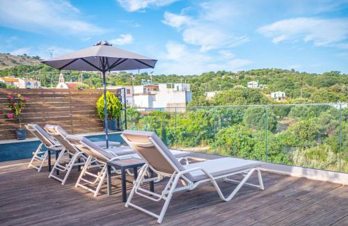 Kato Valsamonero Villa | Villa Paris with Rooftop & Jacuzzi