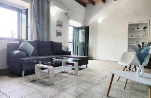 Peroulion House | Villa Parselina