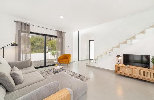Pataias Villa | Villa Pataias - By SCH