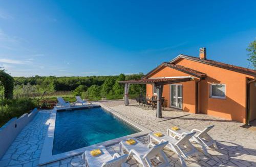 Radini House | Villa Pendolina Mit Privatem Pool Und Jacuzzi