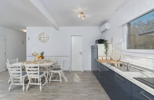 Radini Villa | Villa Pendolina with pool and grill in Umag