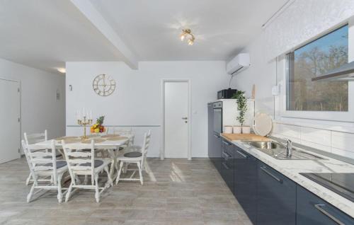 Radini Villa | Villa Pendolina with pool and grill in Umag