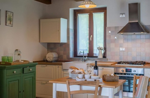 Furlo Villa | Villa Petra 8 - Three Bedroom Villa, Sleeps 8