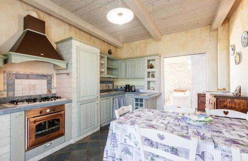 Padenghe sul Garda House | VILLA PETRA IN THE CENTER OF THE COUNTRY NEAR THE LAKE