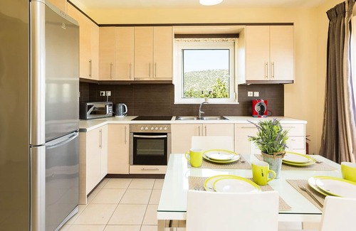 Marathi Villa | Villa Phaedra, With sea Views Only 150m Away From Loutraki Beach