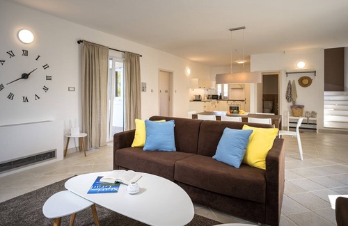 Stari Grad Villa | Villa Pharia with Pool V