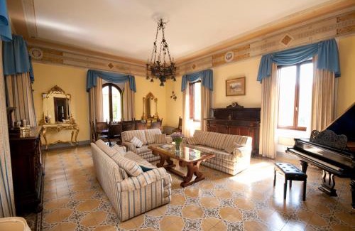 San Pietro in Campo Villa | Villa Pieroni - Barga