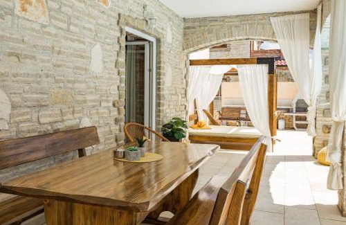 Cabrunici Villa | Villa Pietro Comfortable holiday residence
