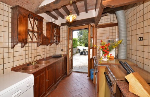Anghiari Villa | Villa Piombona - Four Bedroom Villa, Sleeps 8