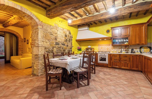 San Quirico d'Orcia Villa | Villa "Podere Spagliarda" with Private Pool, Terrace & Wi-Fi