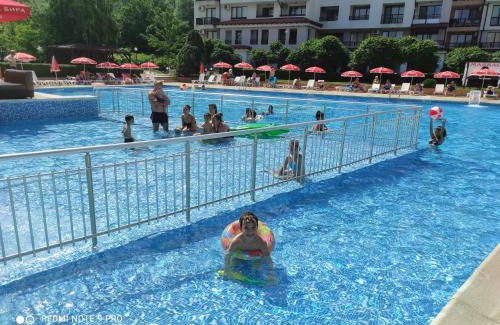 Osenovo House | Villa Poesia, Harmony Hills Residence
