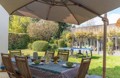 Montferrier-sur-Lez Villa | Villa & pool walking distance to the village